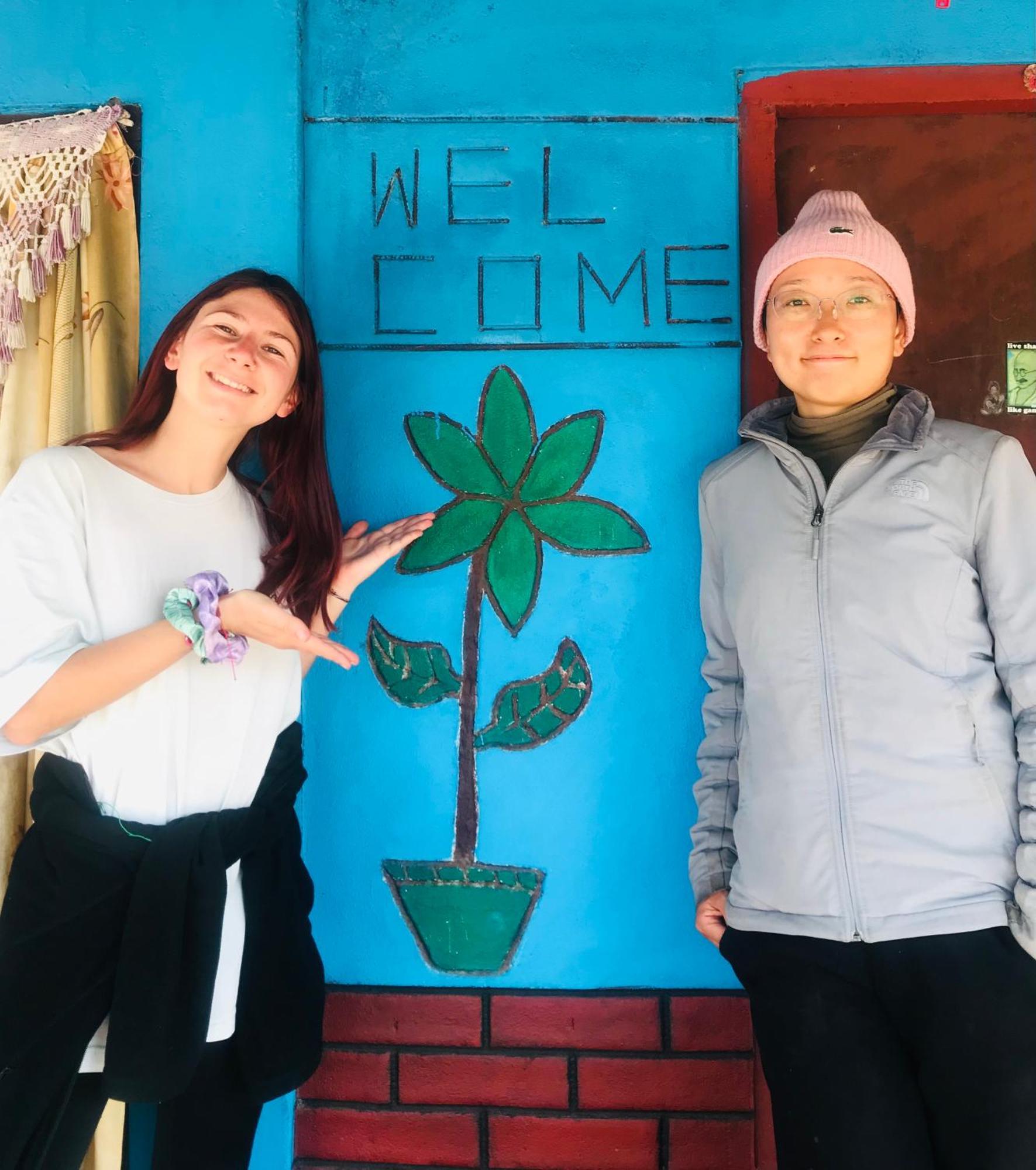 Hom'S Homestay & Farmstay Sarangkot Pokhara Eksteriør billede