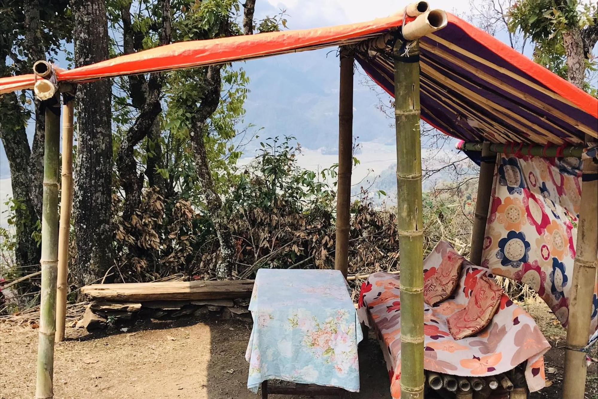 Hom'S Homestay & Farmstay Sarangkot Pokhara Eksteriør billede